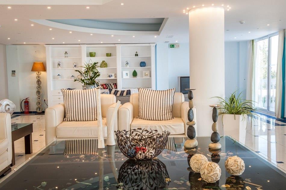 Vasilikí Belvedere Gerakas Luxury Suites מראה חיצוני תמונה